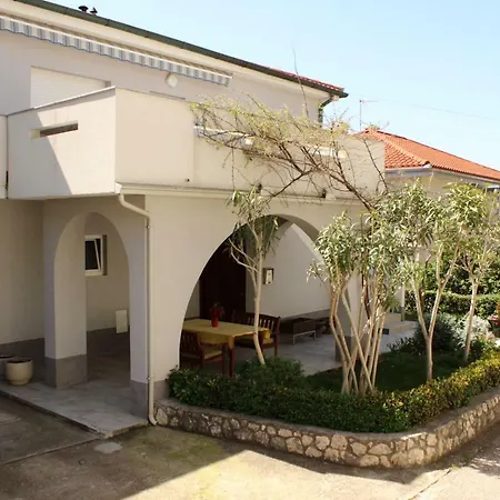 Anka Apartment Punat